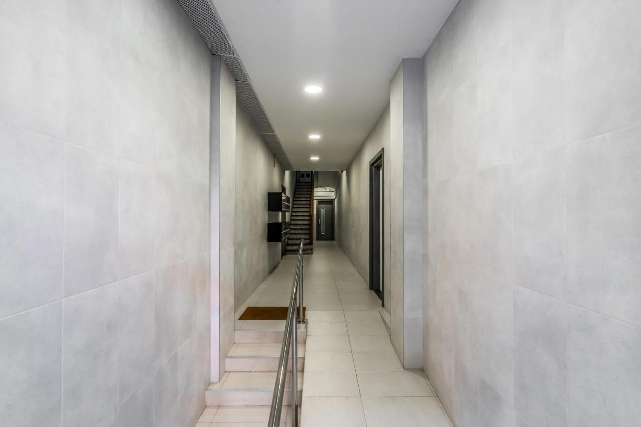 Fridays Flats Arc De Triomf - Solar & Spacious برشلونة المظهر الخارجي الصورة
